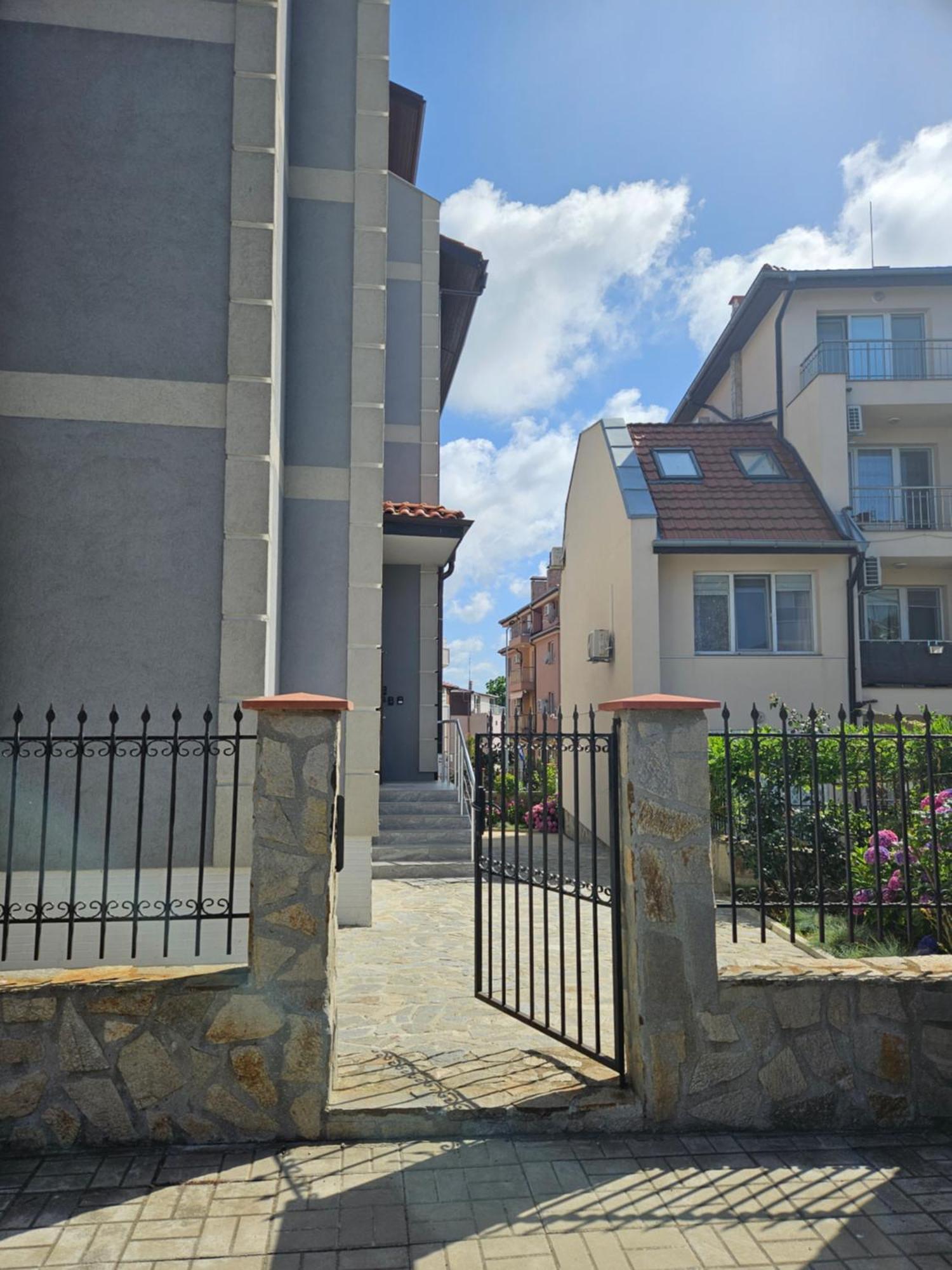 Апартаменти Кастро/Castro Apartments Tsarevo Exterior foto