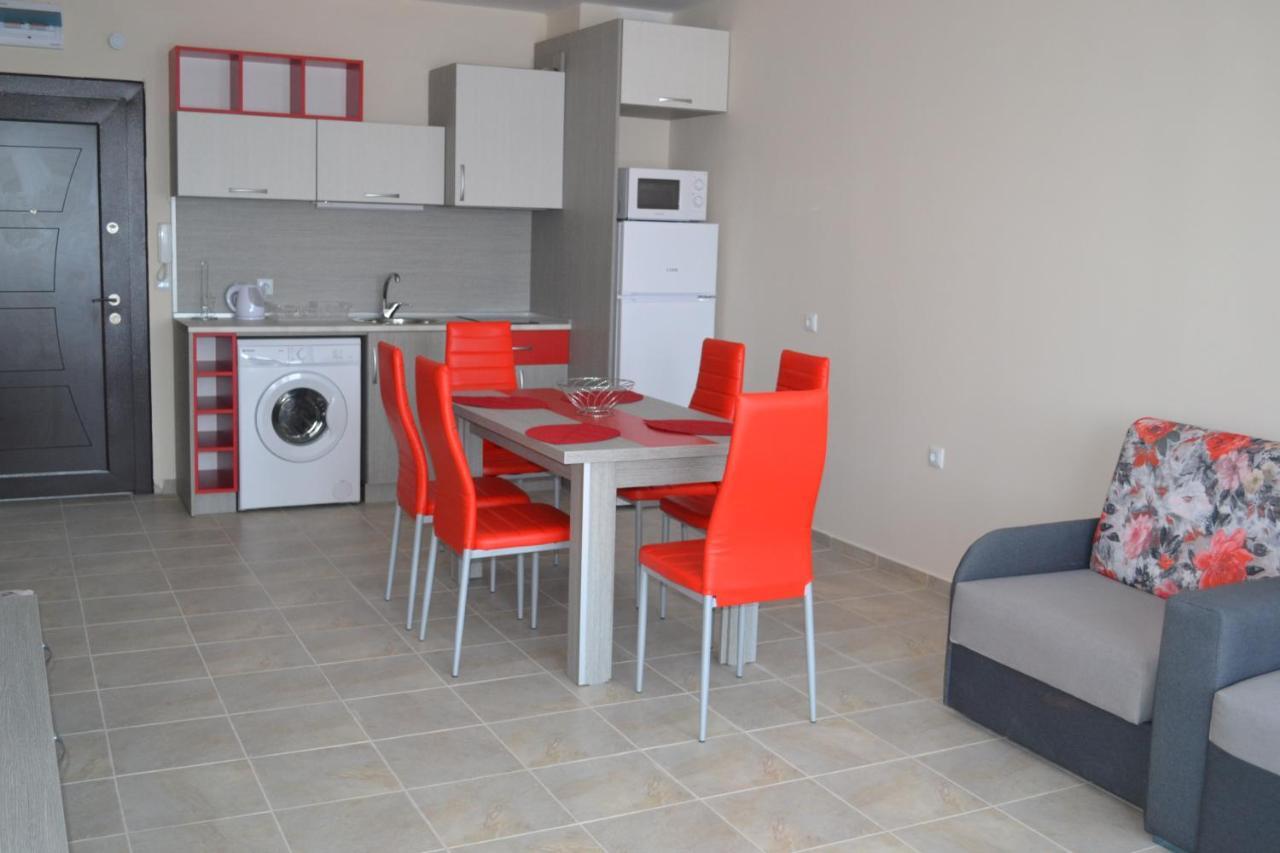 Апартаменти Кастро/Castro Apartments Tsarevo Exterior foto