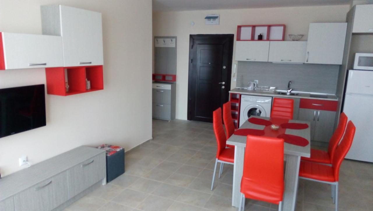 Апартаменти Кастро/Castro Apartments Tsarevo Exterior foto
